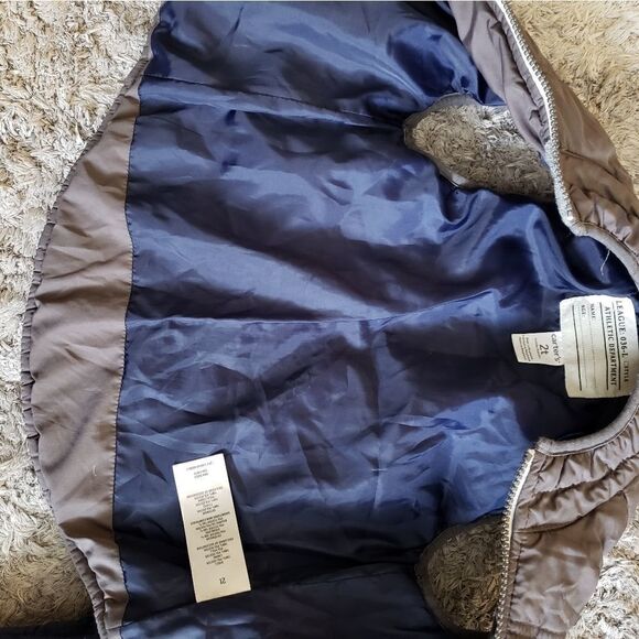 Carters Boys sleeveless   - Picture 3 of 6